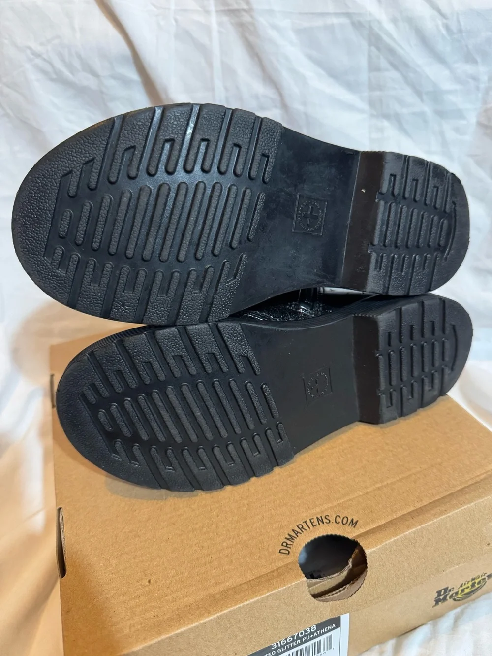 Dr. Martens sparkling black