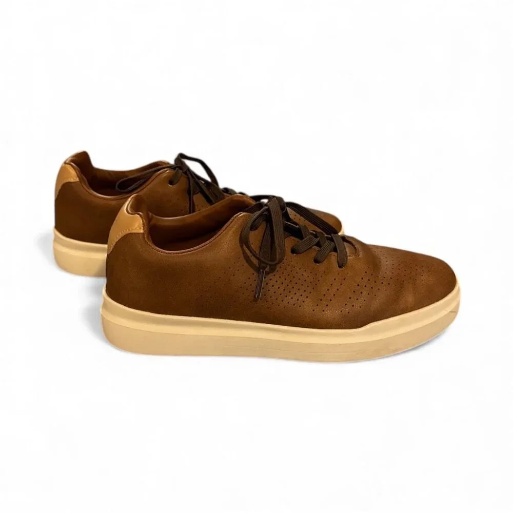 Perry Ellis stylish functional
