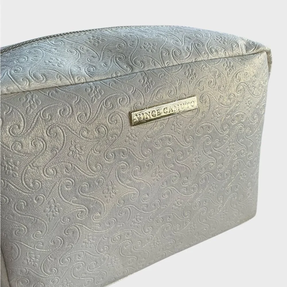 Vince Camuto vince camuto