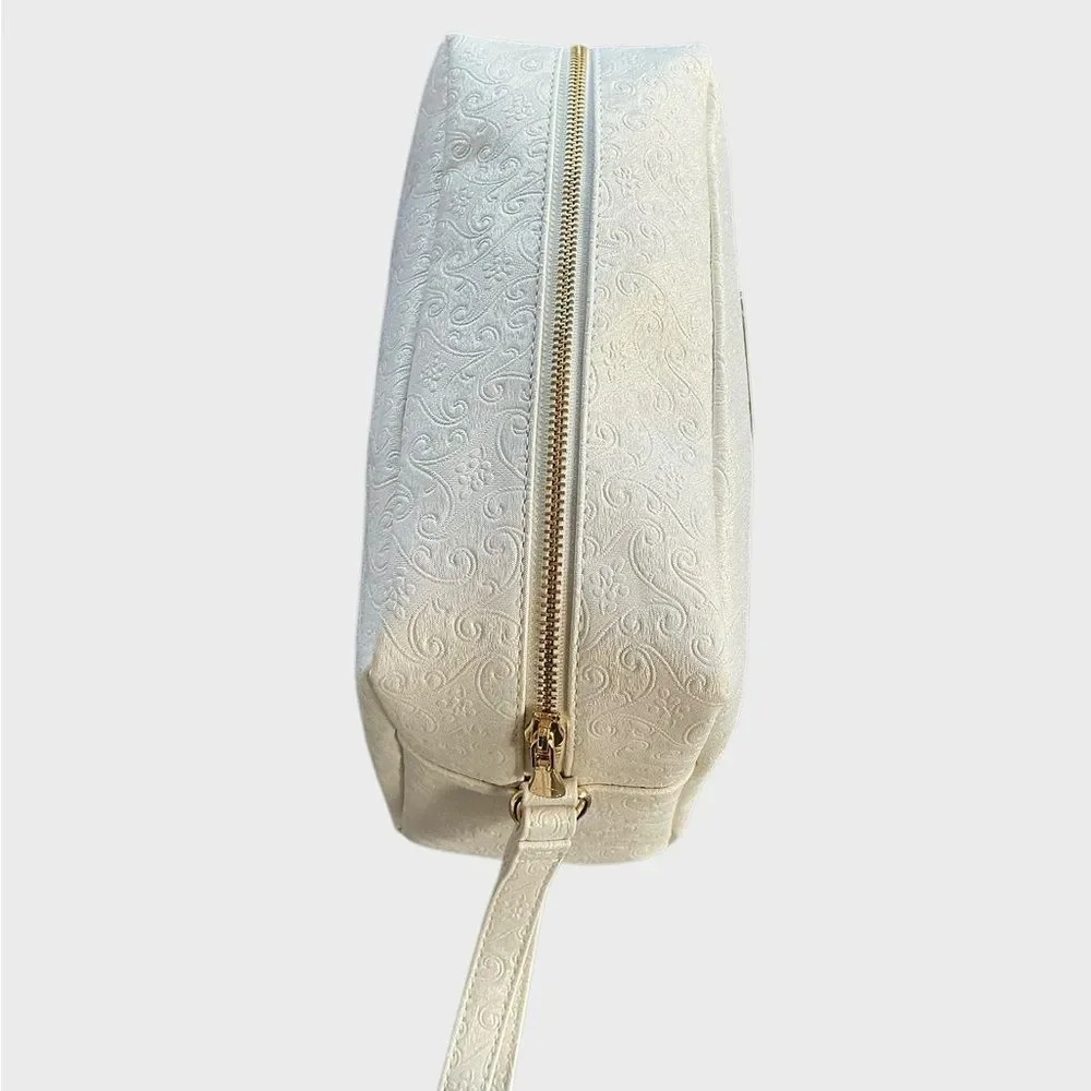 Vince Camuto vince camuto