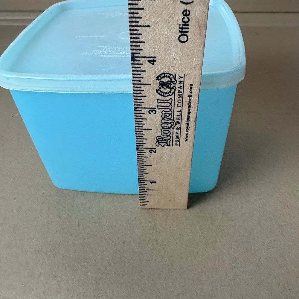 Tupperware light blue