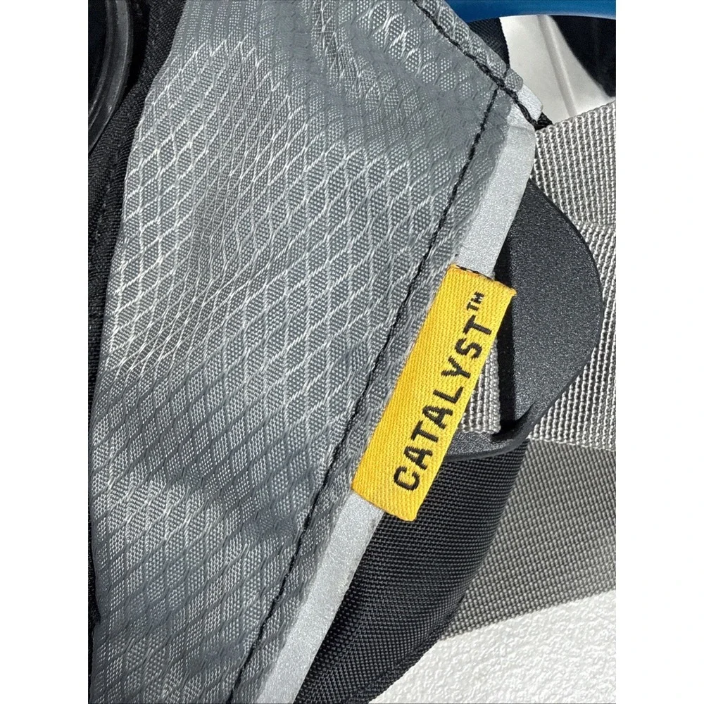 Camelbak gray 45
