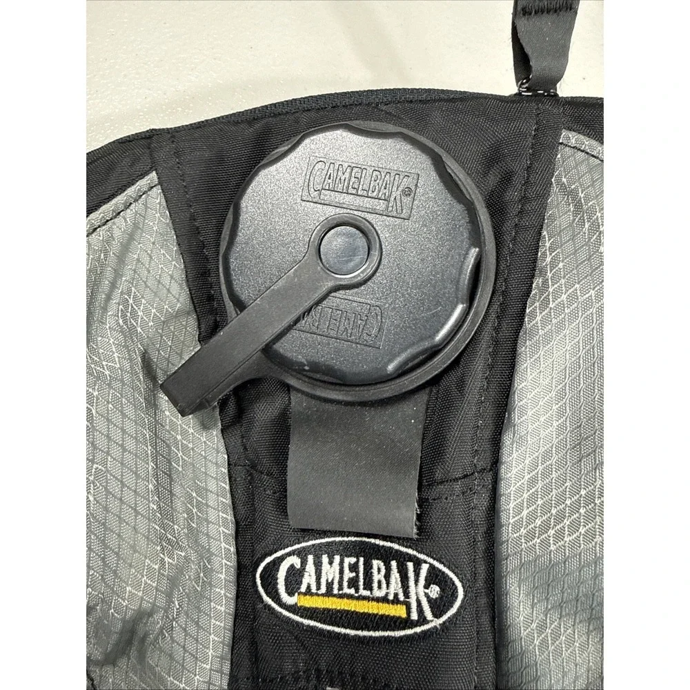 Camelbak gray 45