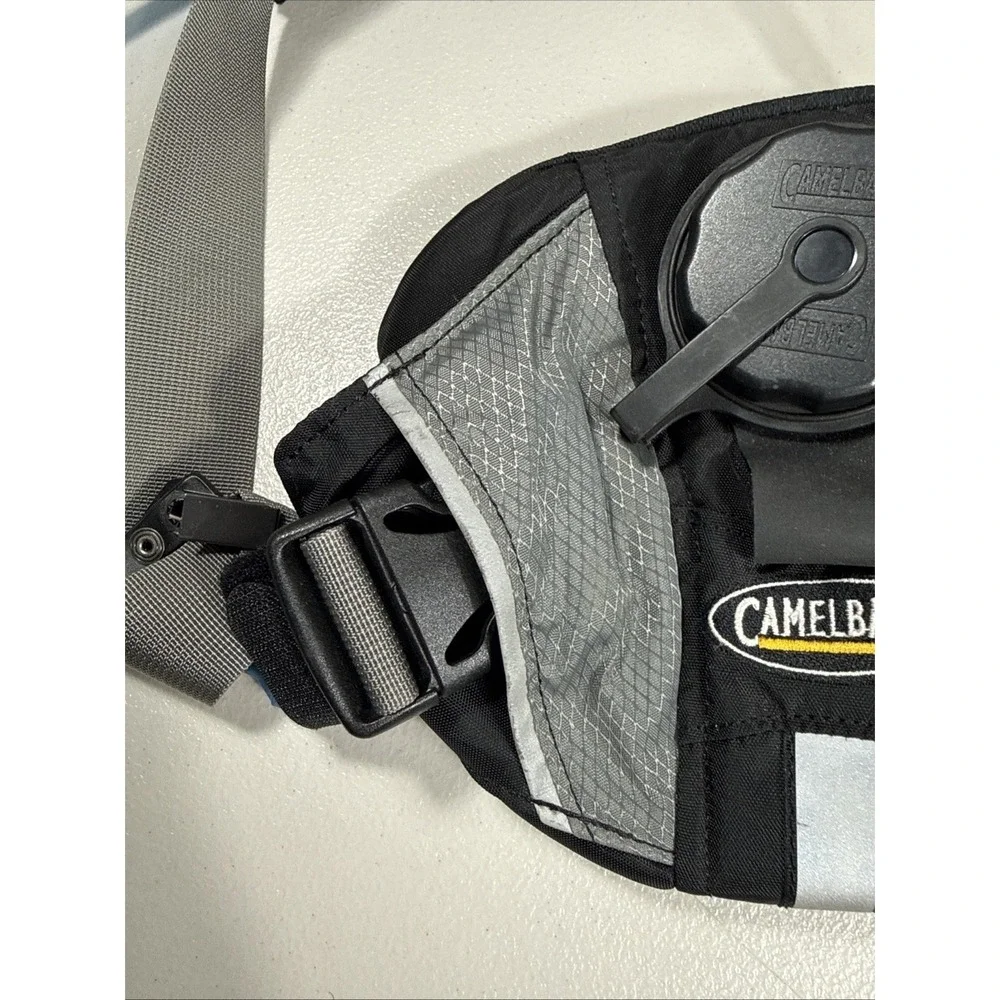 Camelbak gray 45