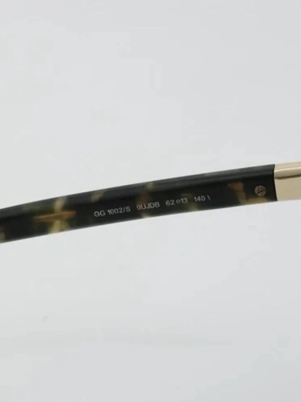 Gucci brand	gucci color	brown