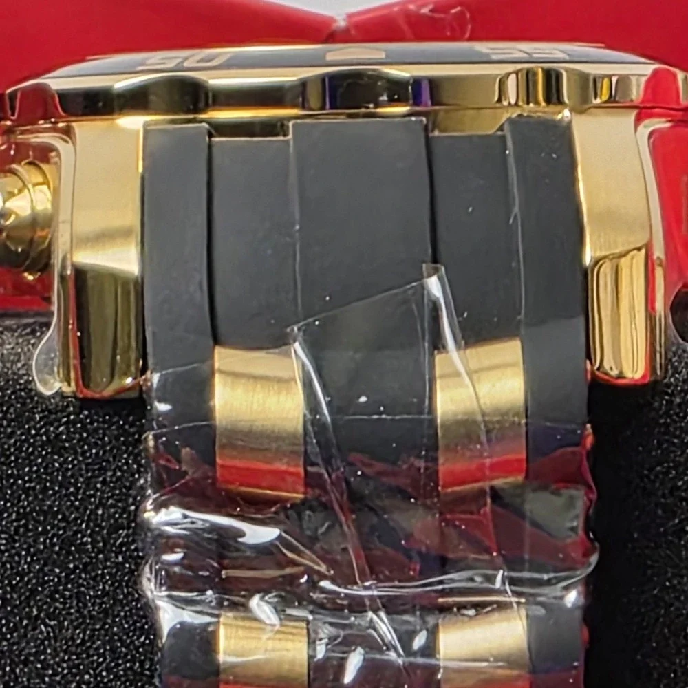 Invicta resistance color
