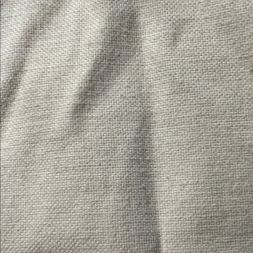 Custom pinch pleated