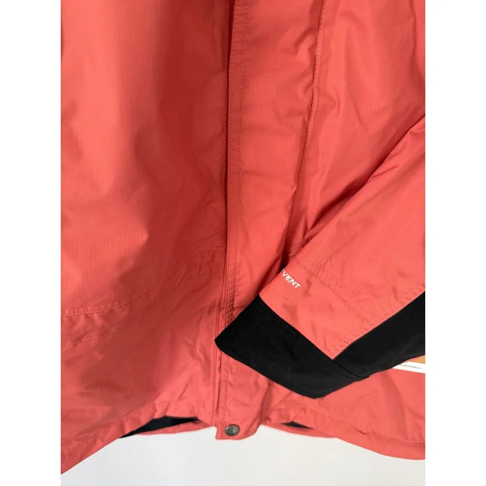The North Face hook lightweight