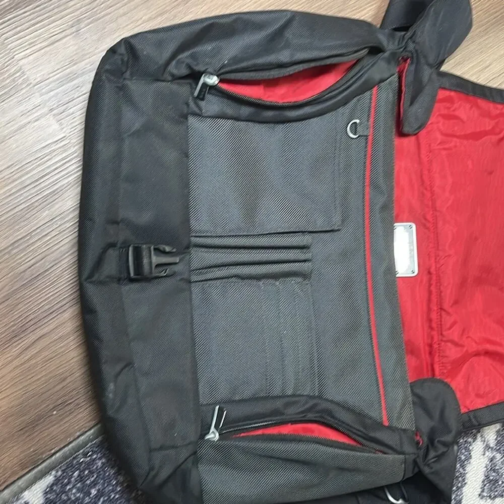 Tumi excellent black
