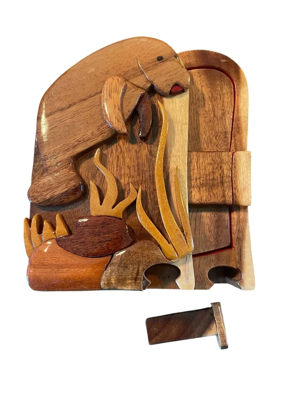 Unbranded carved wooden