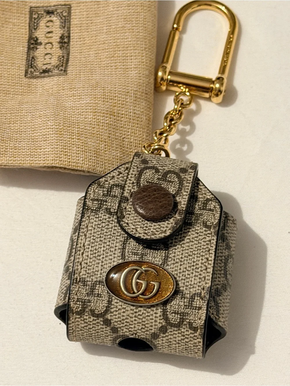 Gucci compact key