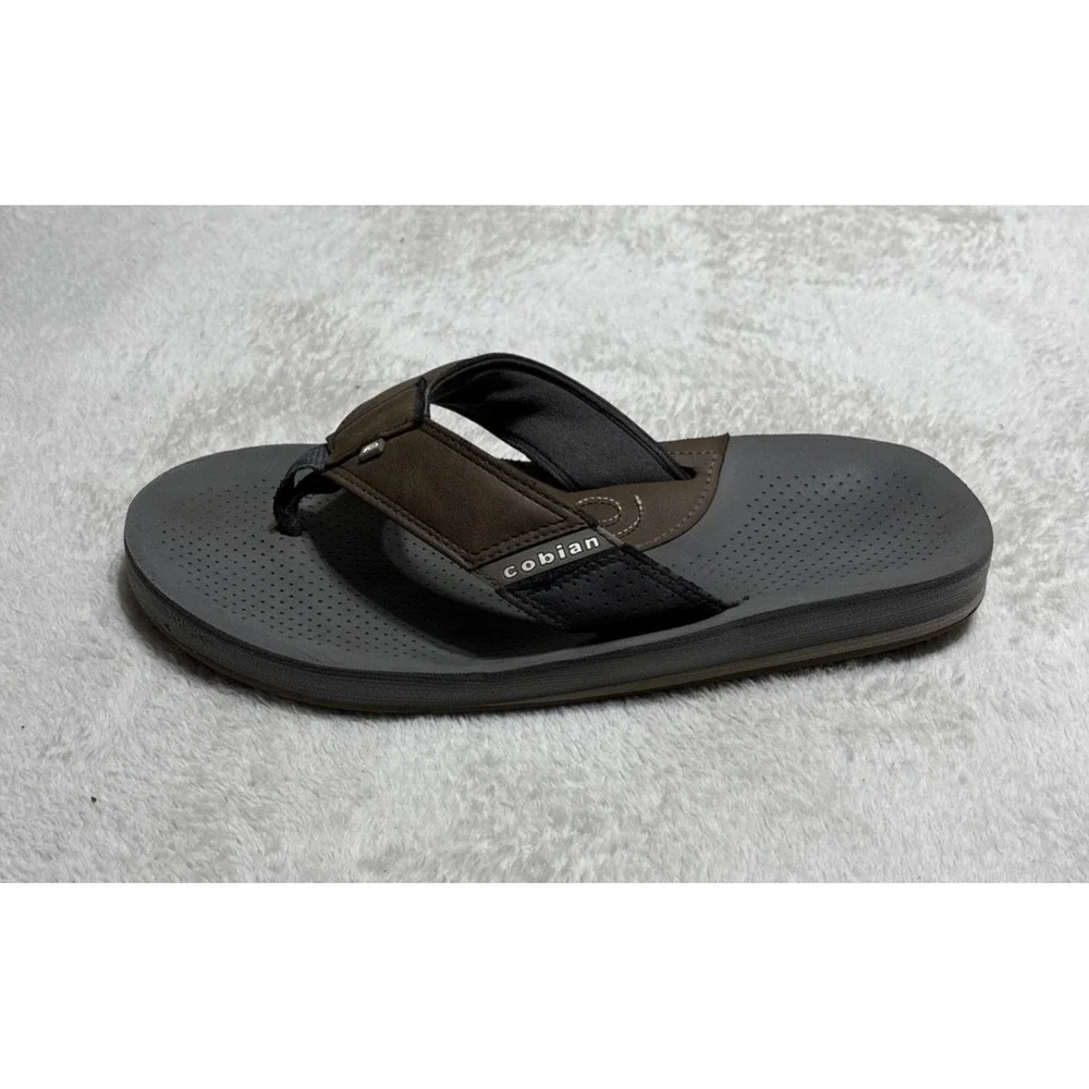 Cobian men size