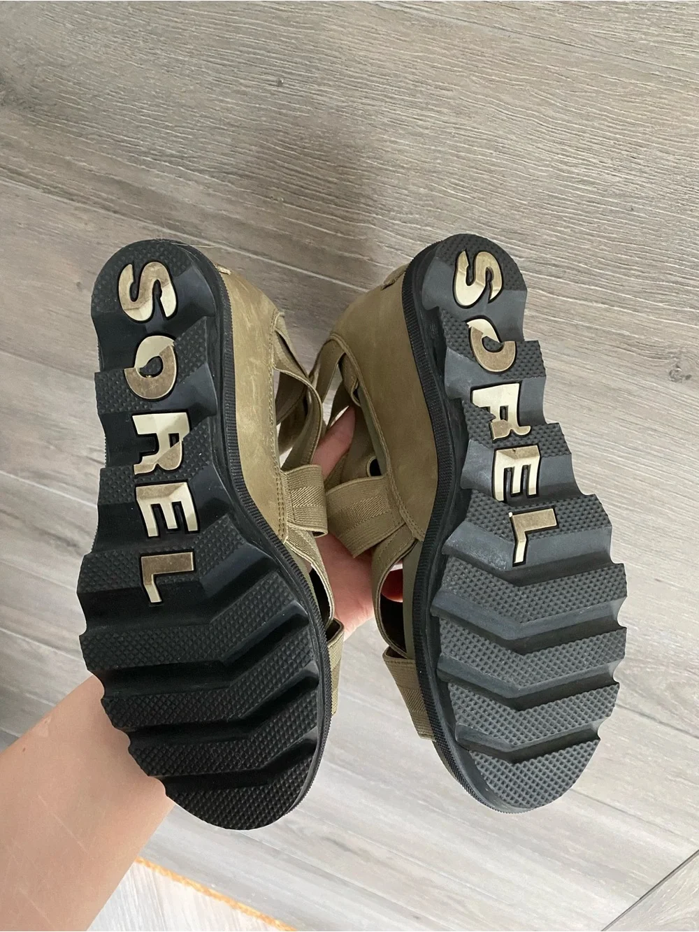 Sorel size green