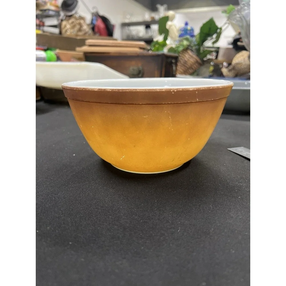 Pyrex united color sought