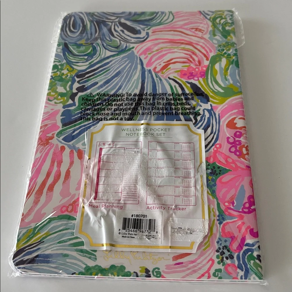 Lilly Pulitzer this set