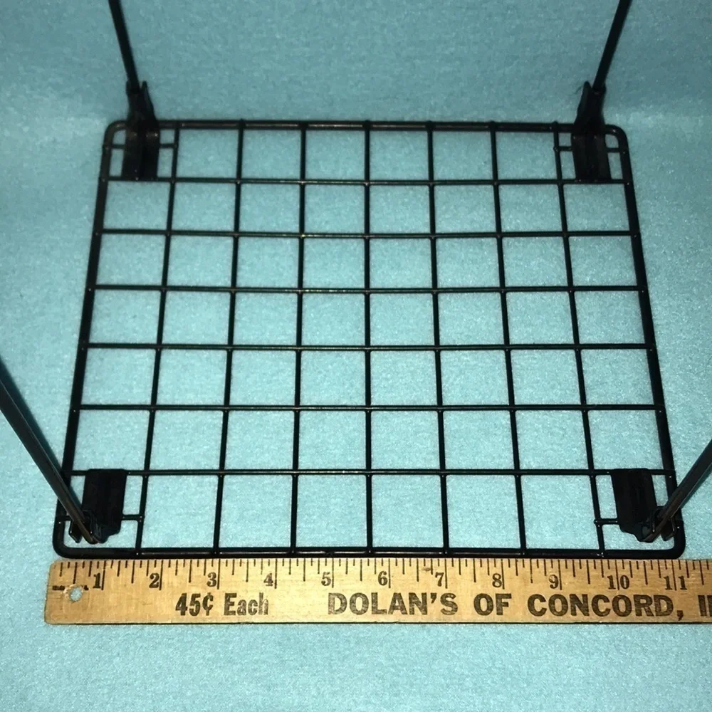 N/A locker shelf