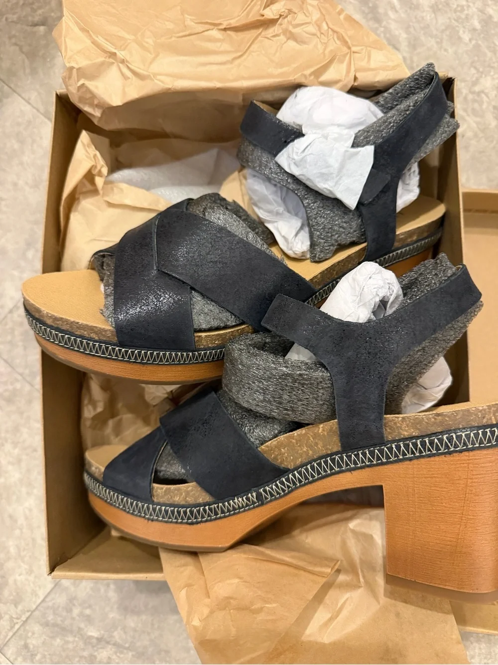 Lucky Brand sandal pairing