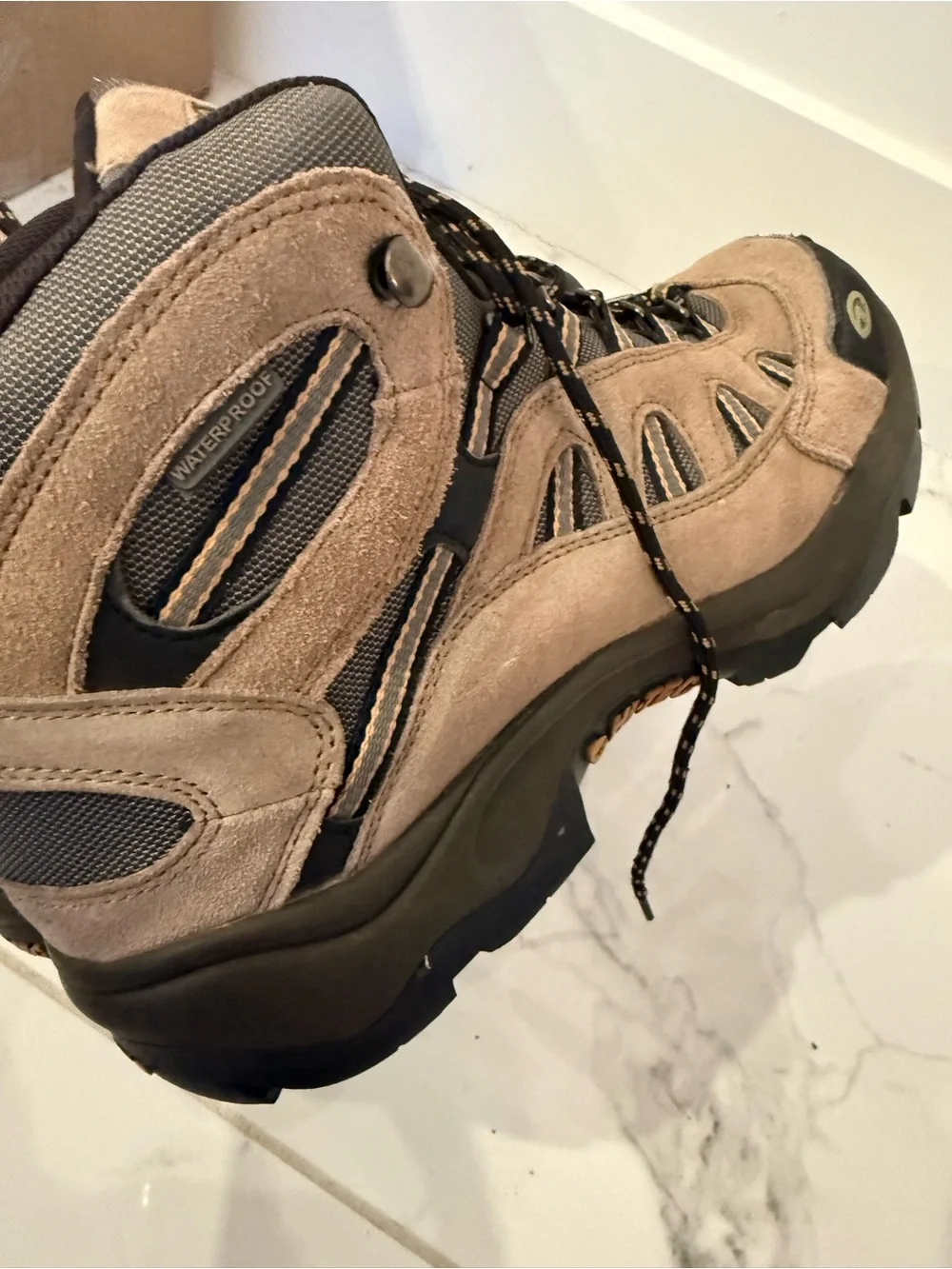 Hi-Tec sturdy hiking