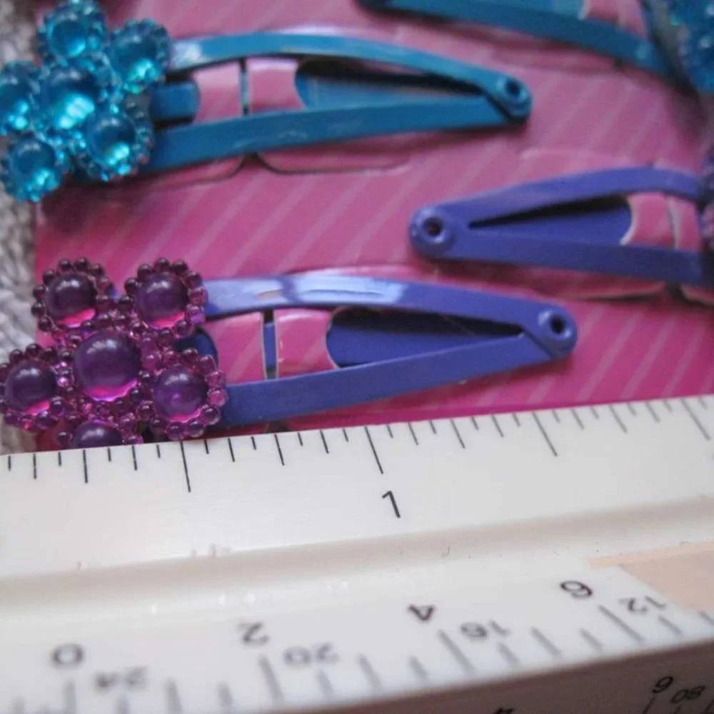 12 Goody Glam Girls Bright Painted Metal Snap Hair Clips Plastic Flower Gems