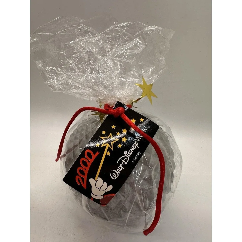 Vintage Disney World 2000 Epcot Spaceship Earth Candle Sealed NOS In Box