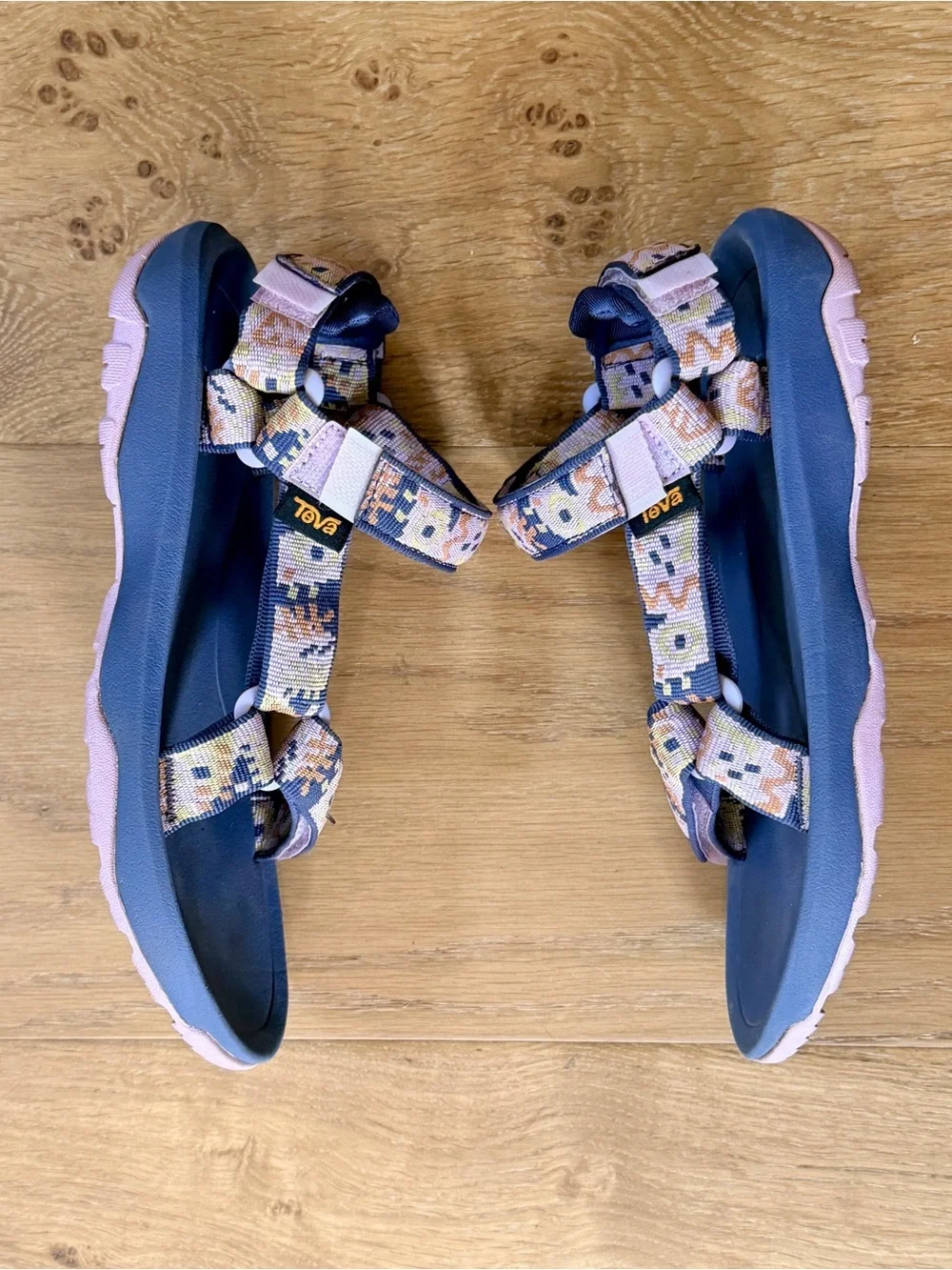 Teva kids hurricane
