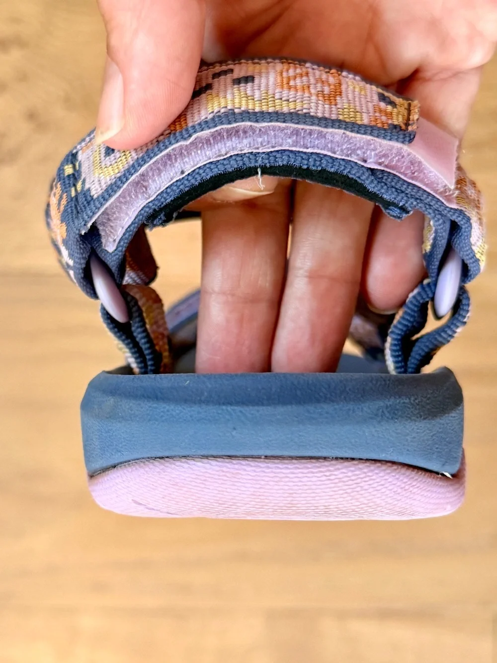 Teva kids hurricane