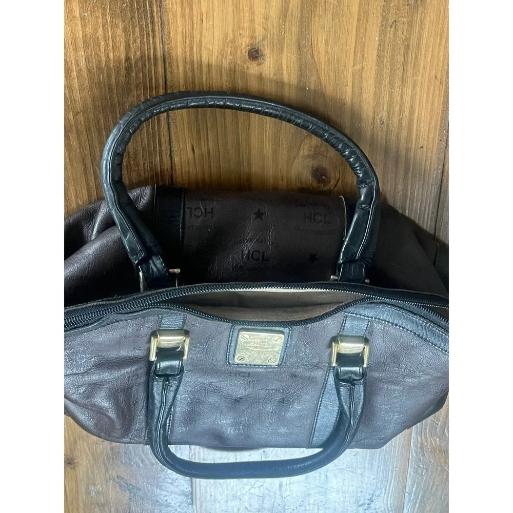 Hcl handcrafted leathergoods