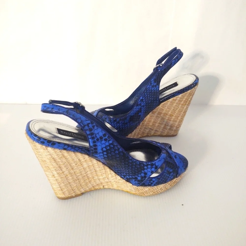 White House Black Market features blue