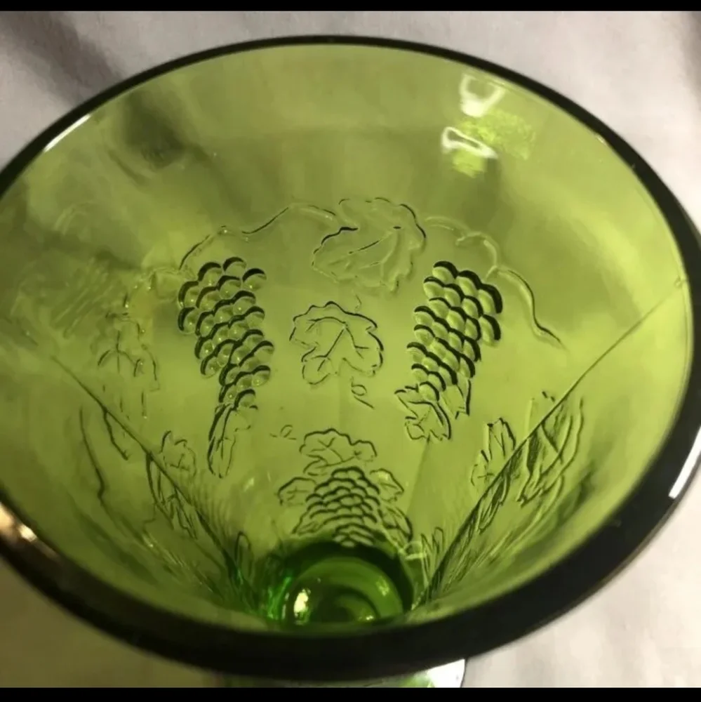 Indiana Glass absolutely beautiful