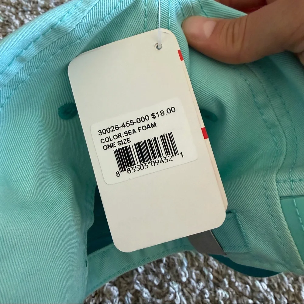 CROCS nwt cap