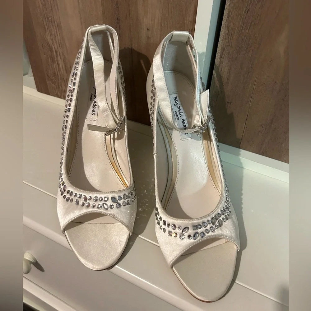 Benjamin Adams London beautiful pre