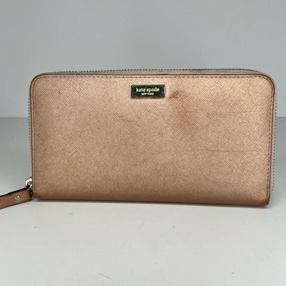 🩷Kate Spade Rose Gold Zip‎ Around Long Wallet🩷