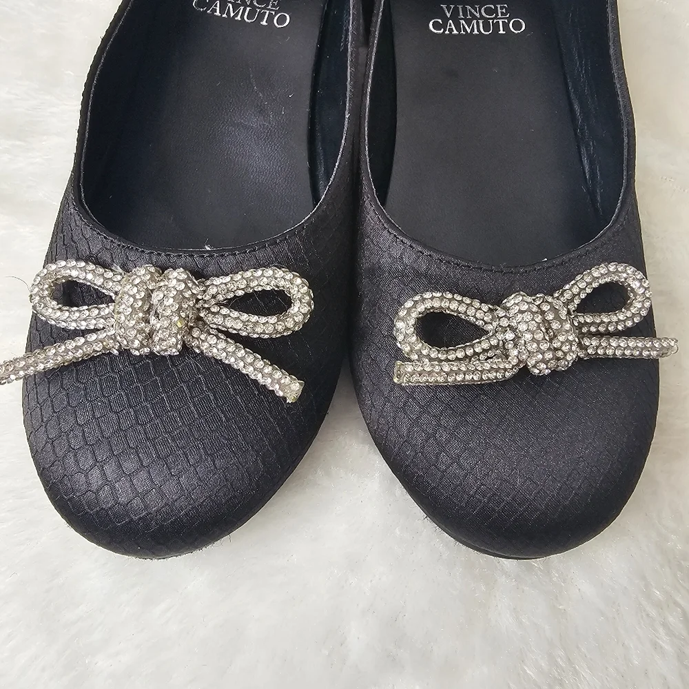 Vince Camuto pre owned