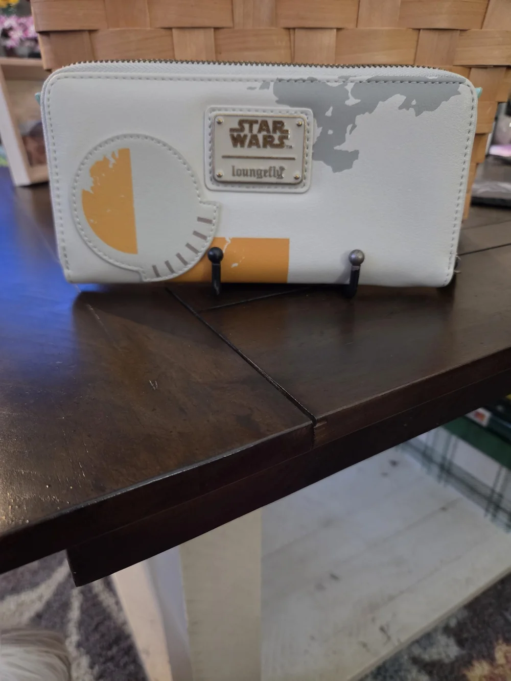 Loungefly zip wallet