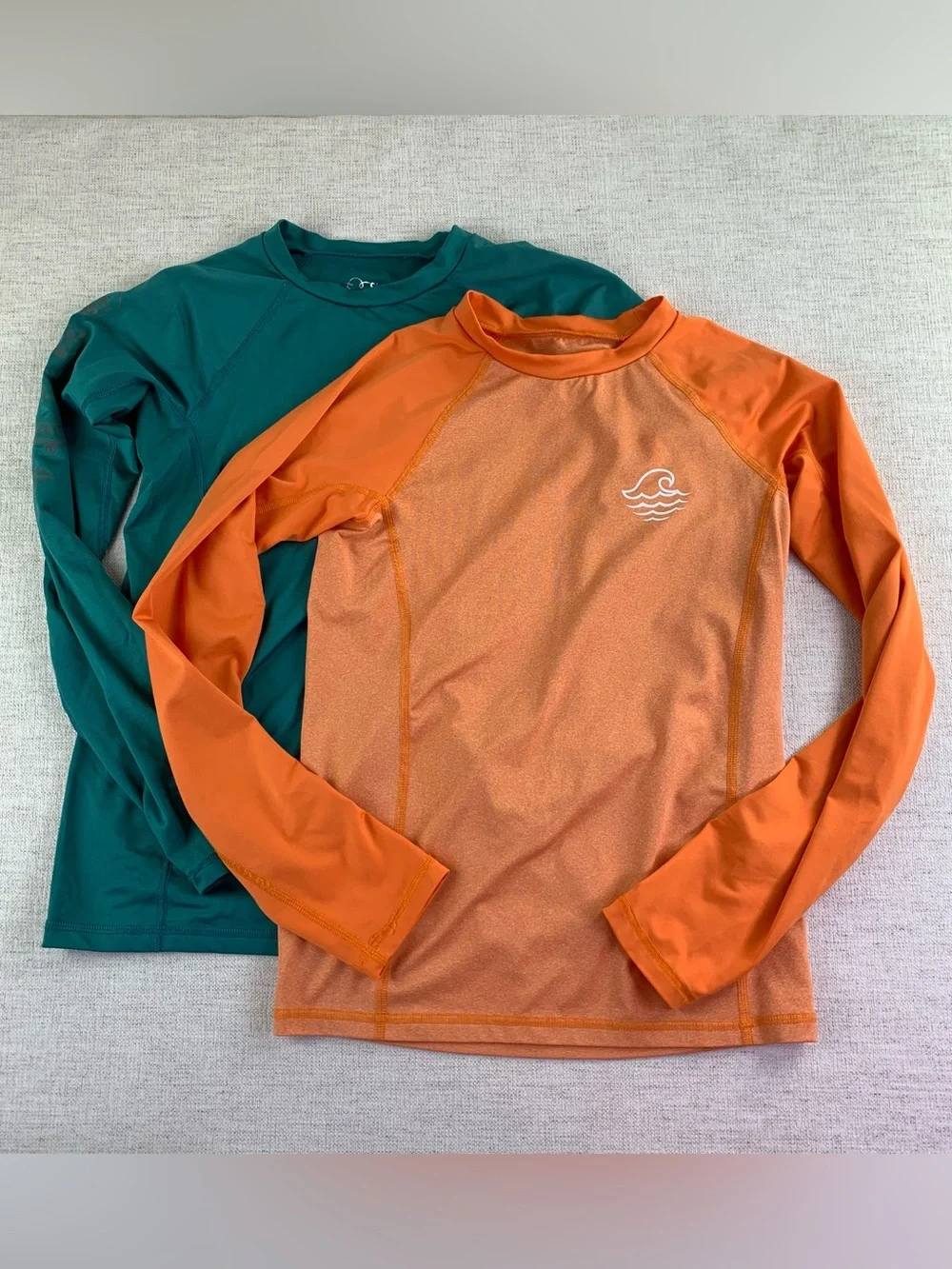 Lot of 2 boy Art class Rash Guard Swim Shirt - long sleeve orange green size L