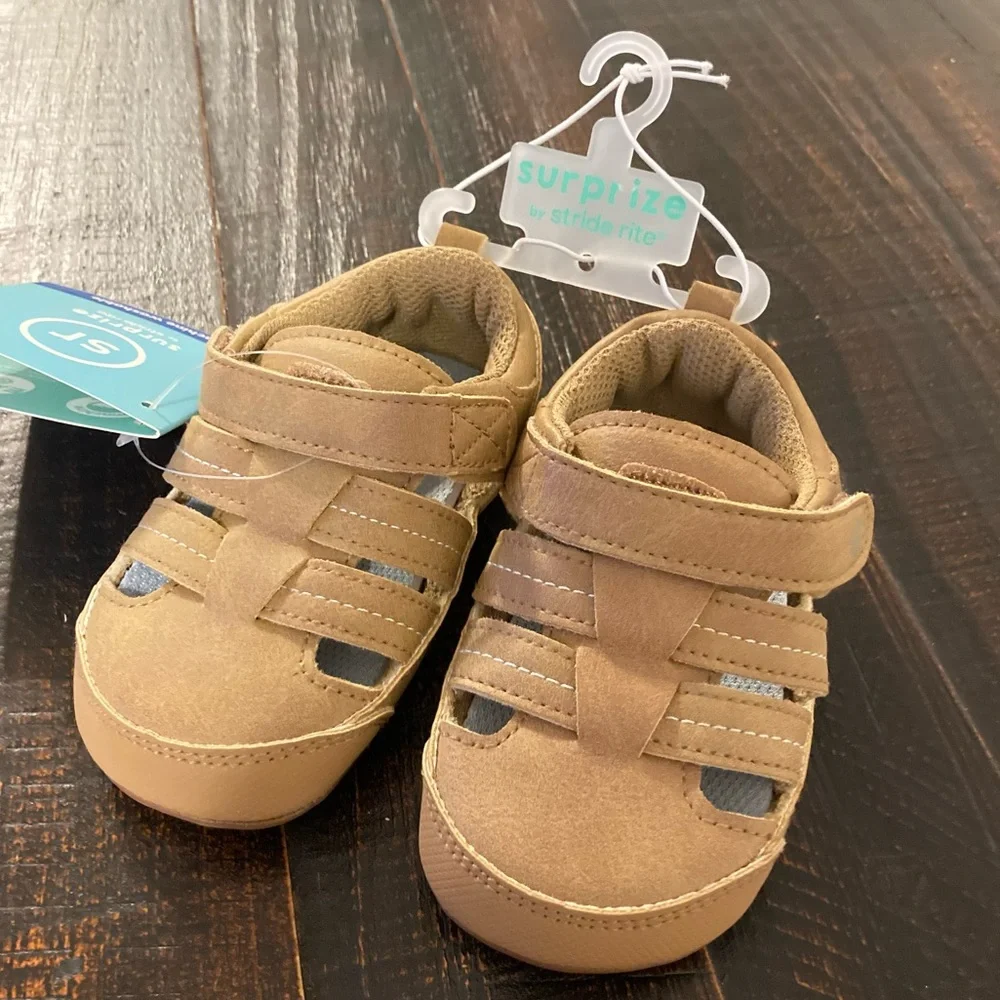 Baby Boys Sandals Light Brown Easy On Shoes NWT 6-12M