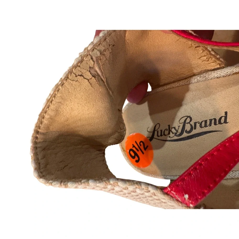 Lucky Brand excellent or again