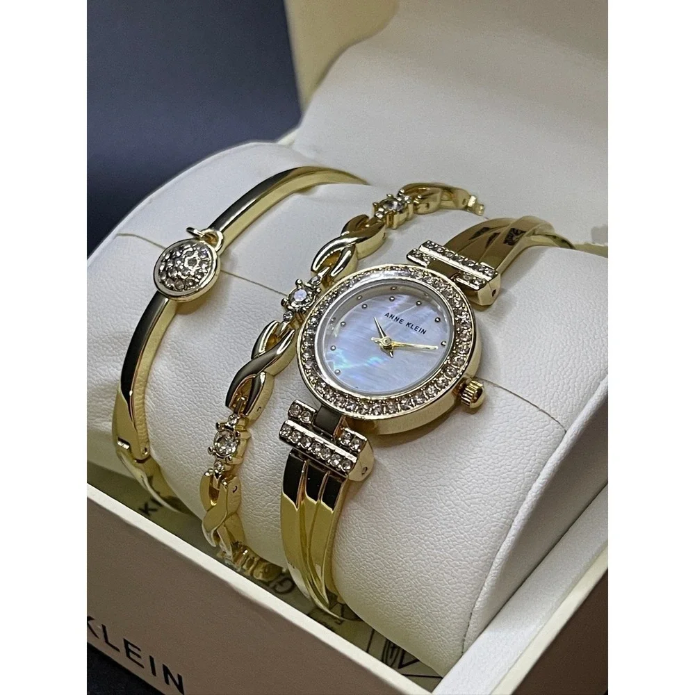 Anne Klein elegant design