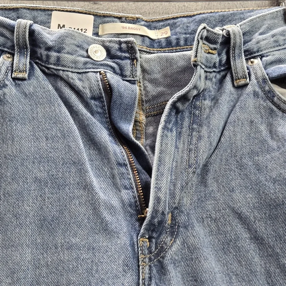 Levis domestic orders