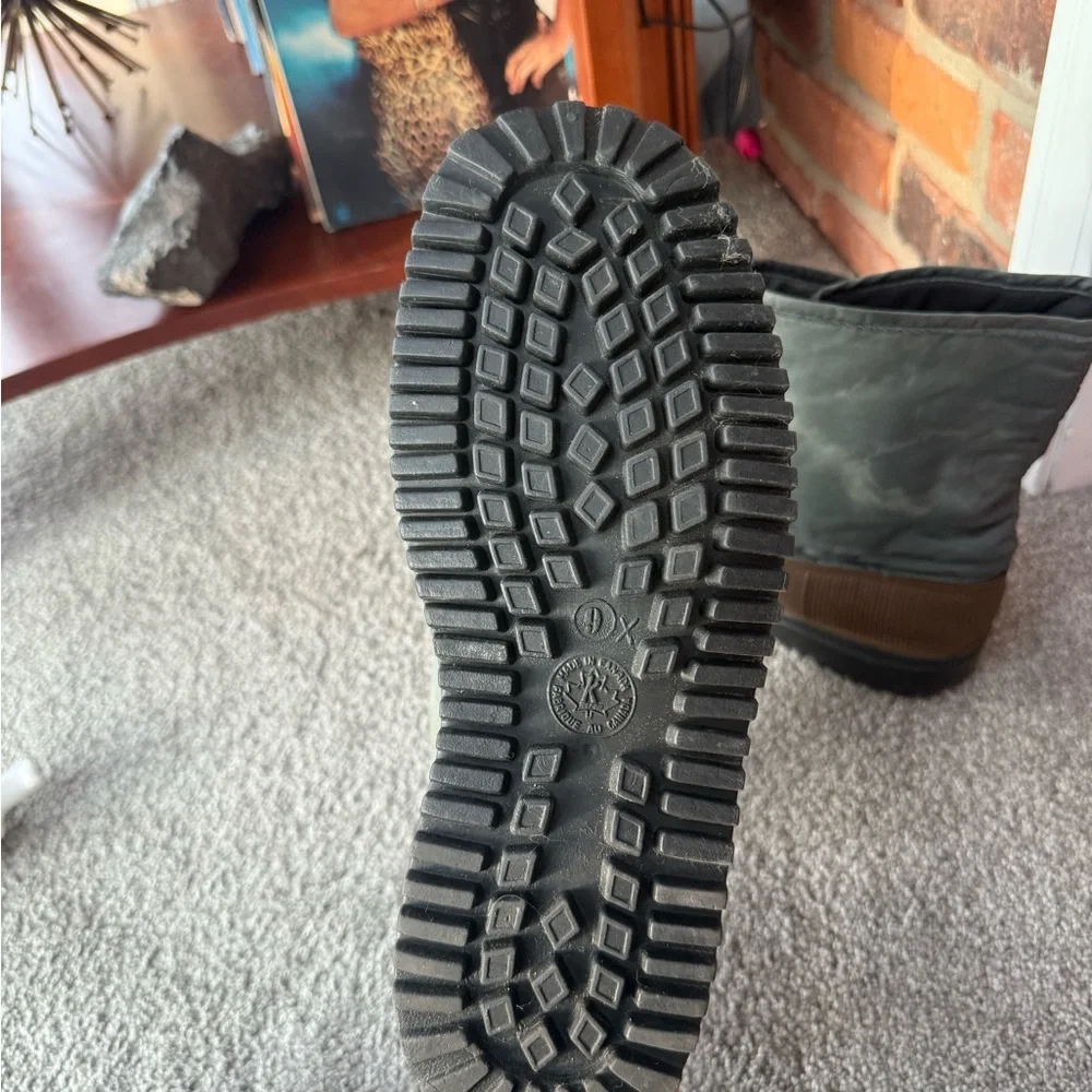 Sorel durable boots
