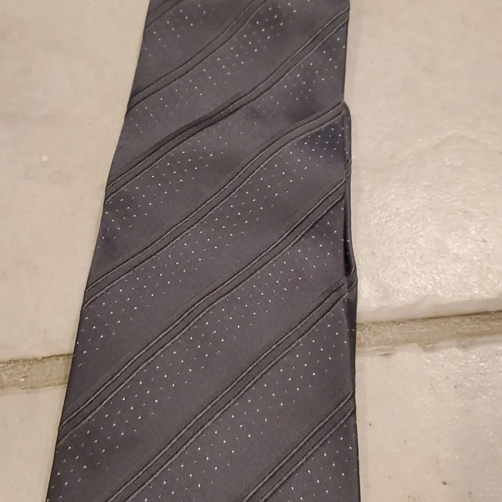 Alfani excellent used