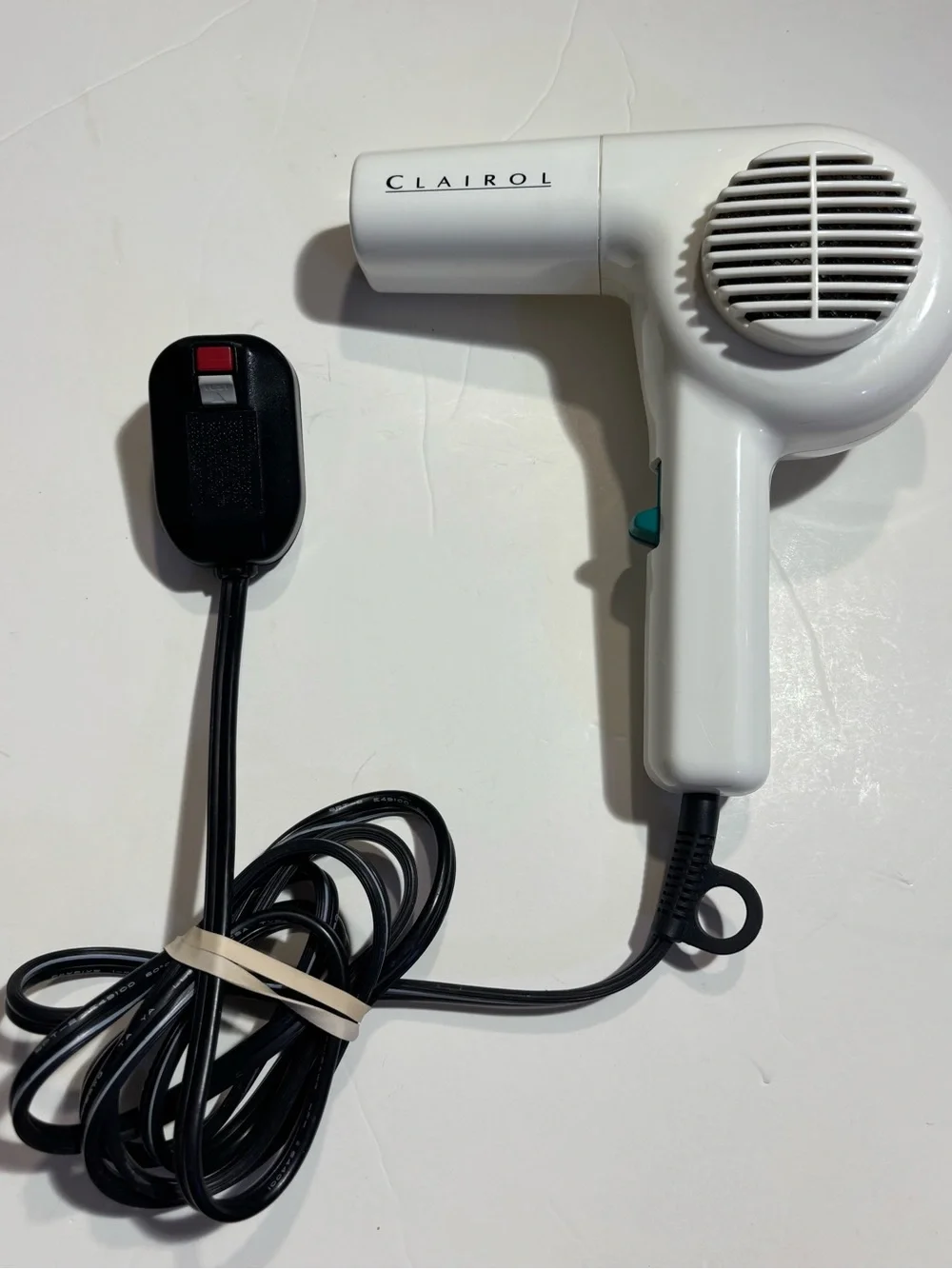 Clairol Salon hairdryer Model D-2020 Excellent Used condition