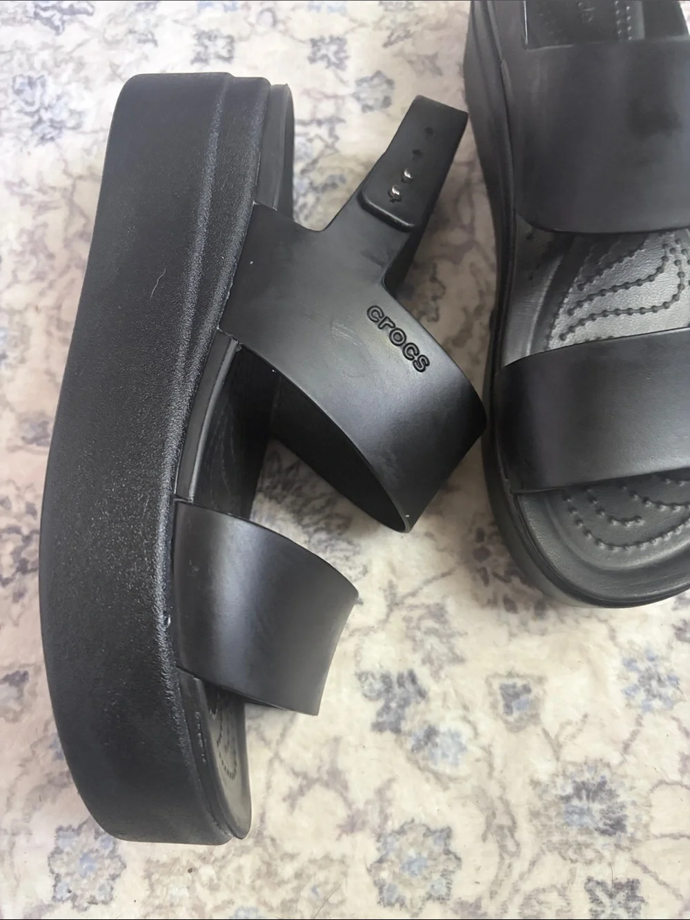 CROCS chunky platform