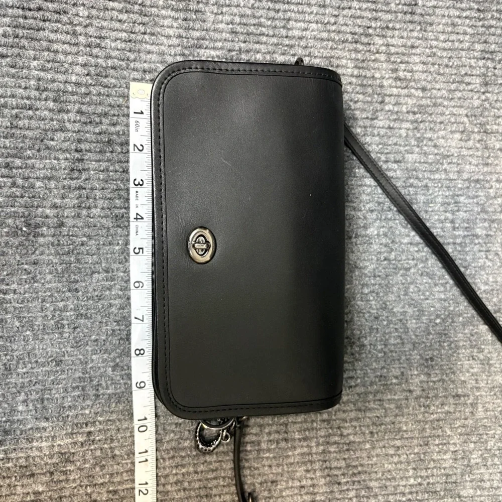 Coach classic black