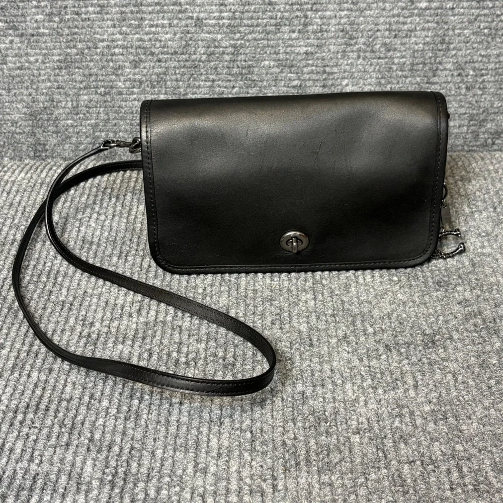 Coach classic black