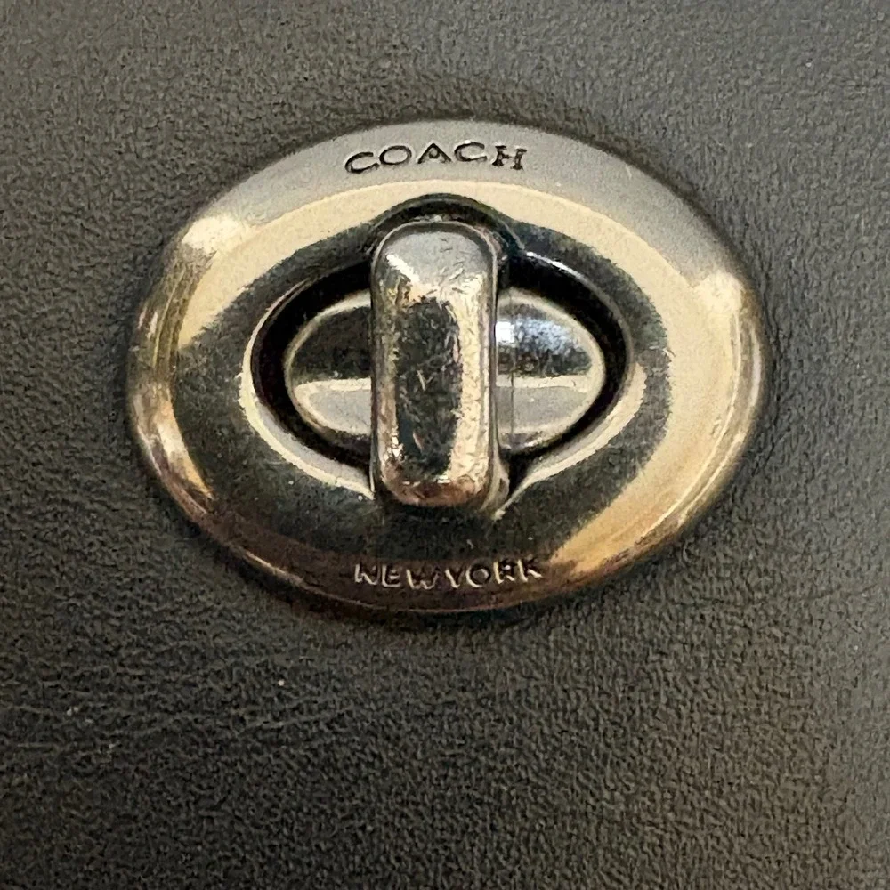 Coach classic black