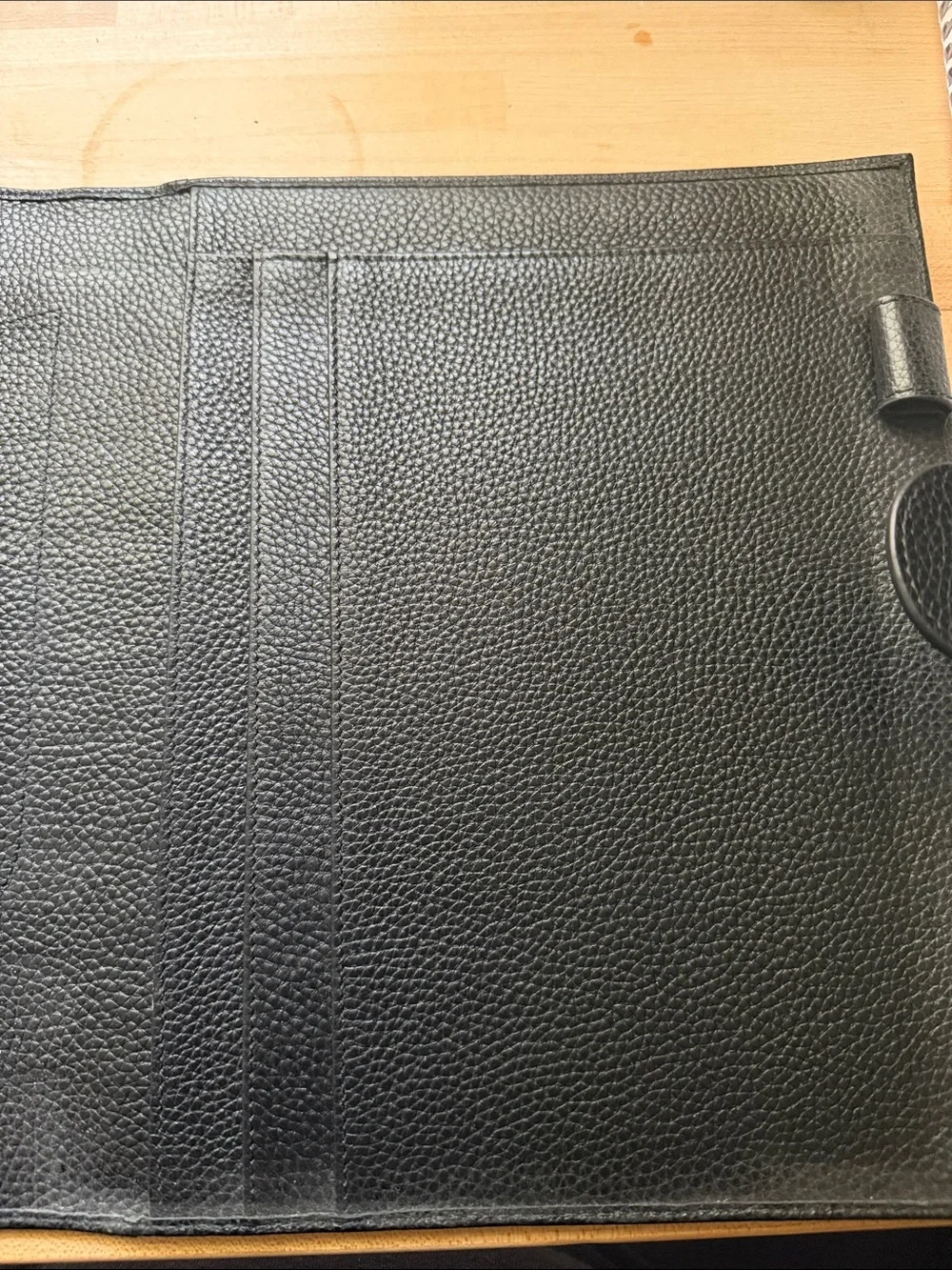 N/A classic black