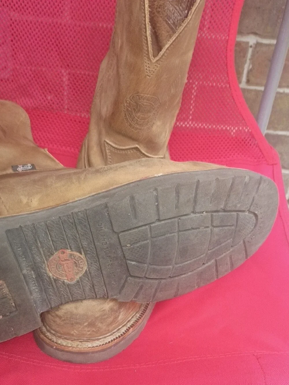 Ariat sturdy cowboy