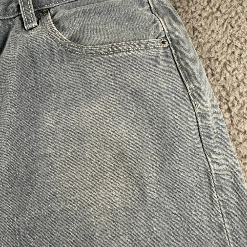 Levis pre owned