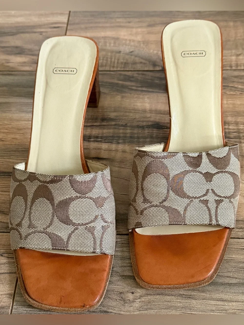 Coach heels 8